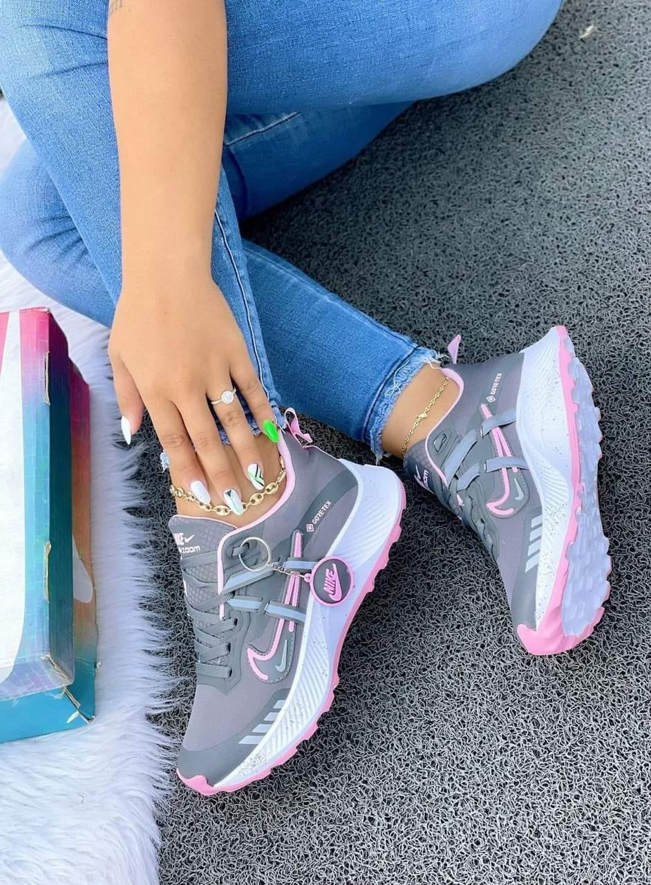 Tenis Nike Moda y Rendimiento